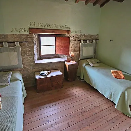 Hébergement de vacances Spacious In With Pool Apecchio